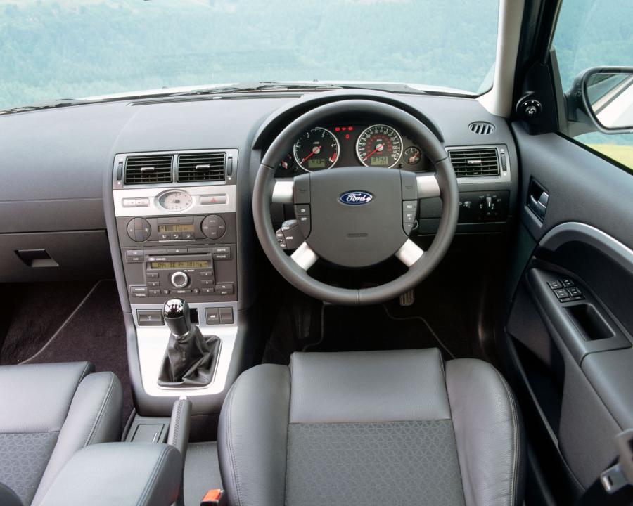  Ford Mondeo Zetec S 2003 года  (фото 3 из 9)